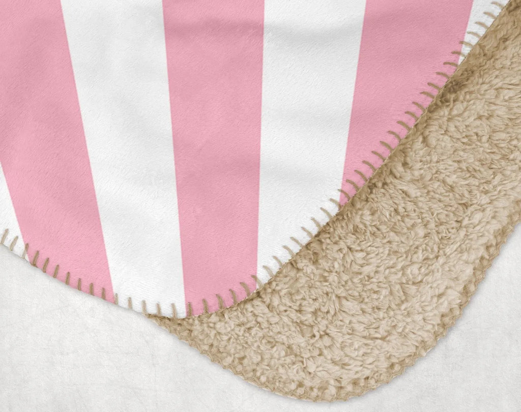 Delta Gamma Crest Pink Starburst Sherpa Blanket - 60" x 80" | Gifts | Festive Fit Home